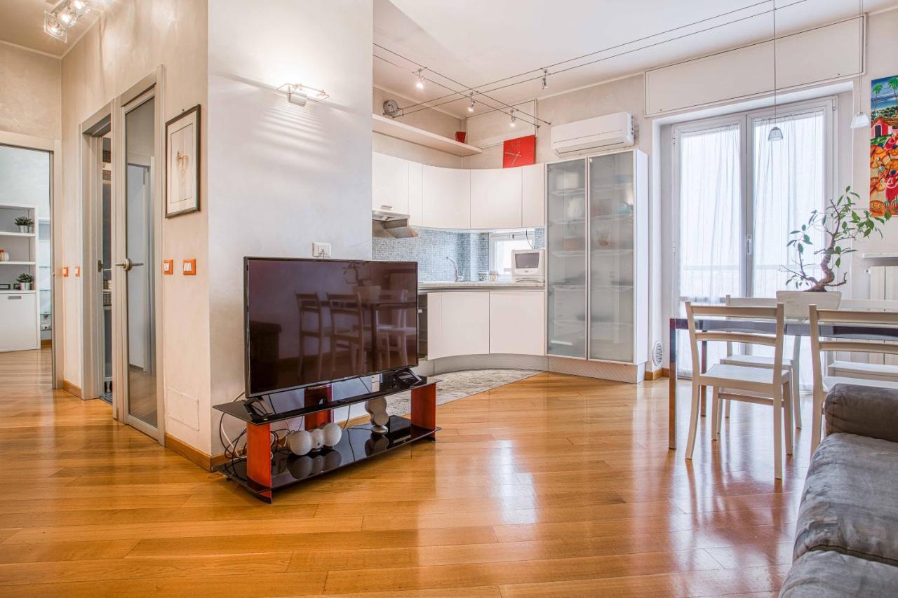 Апартаменты Joivy Vibrant Flat With Balcony Милан Экстерьер фото
